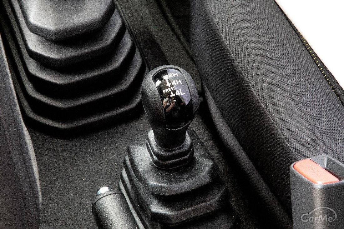 2019 JB64ジムニー 山崎