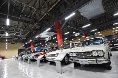 アヘッド 日産ヘリテージモデル