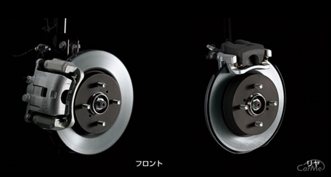 トヨタ00gt リトラクタブルや4輪ディスクブレーキ等 初 の技術がふんだんに採用された名車