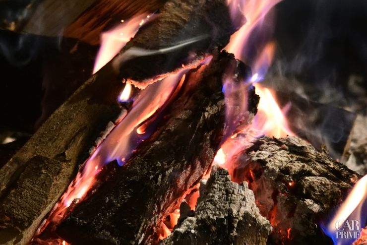 キャンプ　暖房