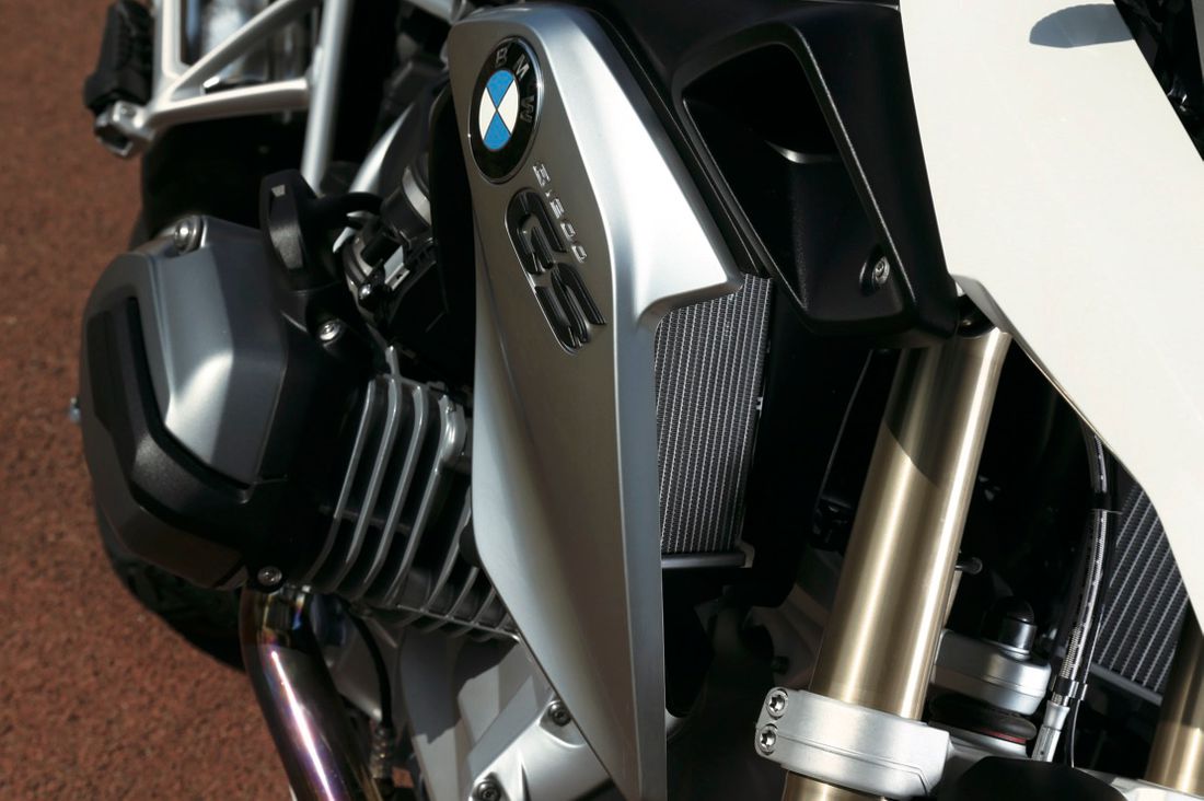 ahead bmw