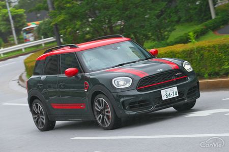 値下げMINIクロスオーバ F60 純正前後ブレーキパッド(100km走行品