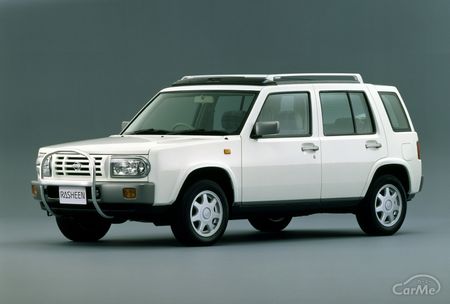 日産 ラシーン