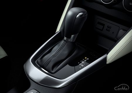 なぜゲート式レバーは急速に普及したのか ストレート式に戻す車種も 車ニュース 中古車情報 中古車検索なら 車選びドットコム 車選び Com