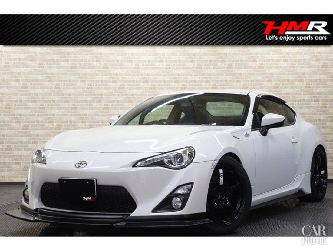 H.26(2014)年 トヨタ 86 2.0 GT 6点式ロールバー BLITZ ECU パールホワイト 走行45,20