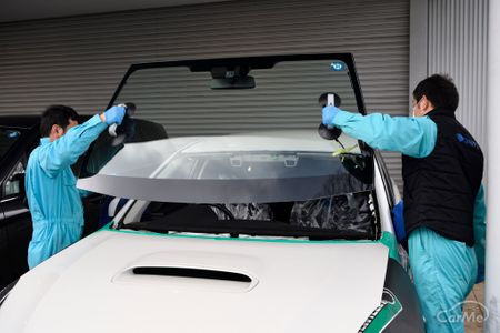 4万円弱で 飛び石 アイサイト搭載車のガラス交換をしてみた 実録 車ニュース 中古車情報 中古車検索なら 車選びドットコム 車選び Com 4万円弱で 飛び石 アイサイト搭載車のガラス交換をしてみた 実録 車ニュース 中古車情報 中古車検索なら 車選びドットコム 車選び Com