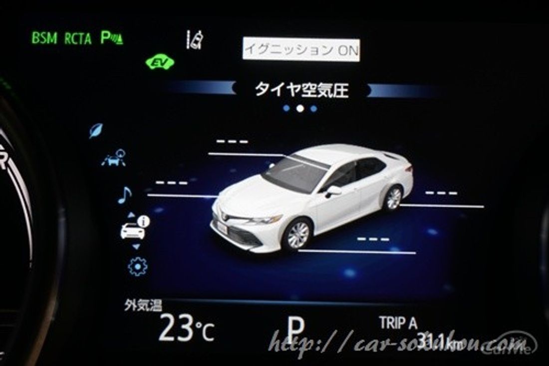 トヨタ カムリ