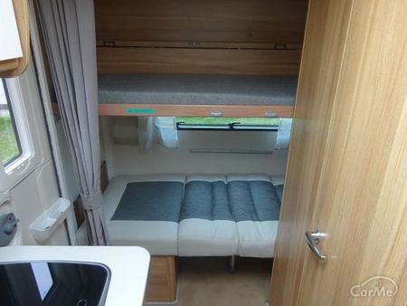 お手頃価格で購入できるキャンピングカー5選 車ニュース 中古車情報 中古車検索なら 車選びドットコム 車選び Com