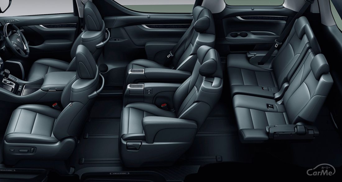 2代目トヨタ ヴェルファイアのシートはクルマの域を超えている まるでソファーのような座り心地