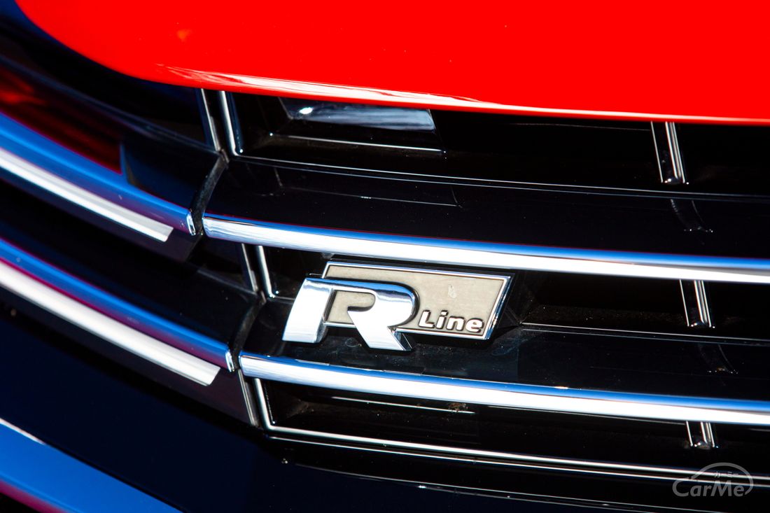 VW アルテオン TSI 4モーション R-Line アドバンス 宮越孝政