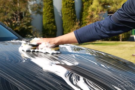 プロスタッフに聞いた 洗車のやり方 コーティング編 おすすめのコーティング剤と施工の手順をプロが解説 By 車選びドットコム