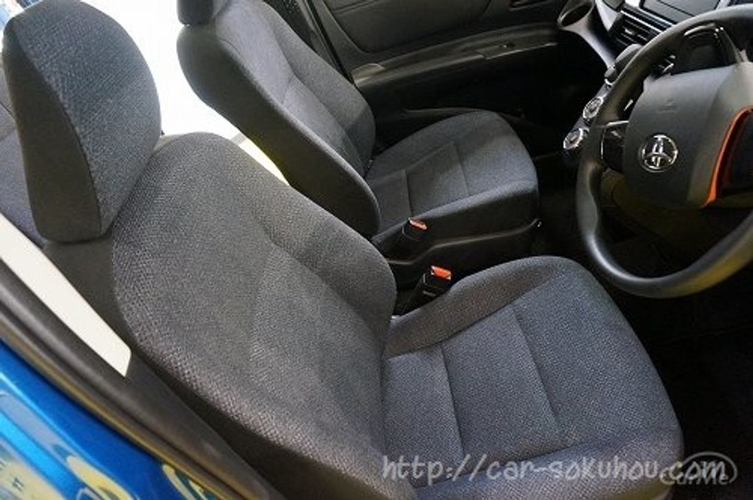 トヨタ シエンタ 2015