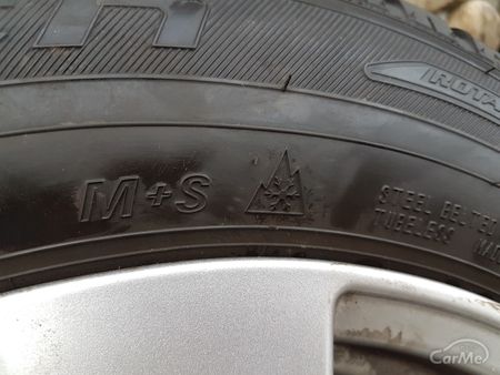 オールシーズンタイヤ
