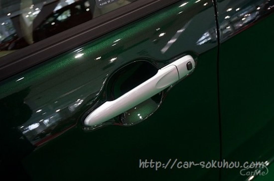 トヨタ パッソ 2016