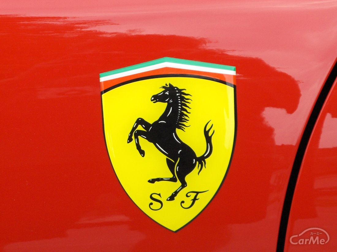 コーフル 【新品未使用】Ferrari ベルトバッグ カモフラージュ跳ね馬