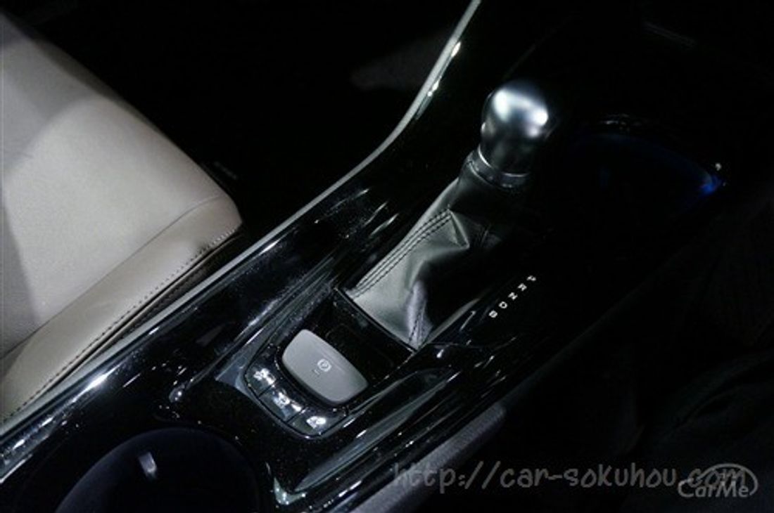トヨタ C-HR 2017