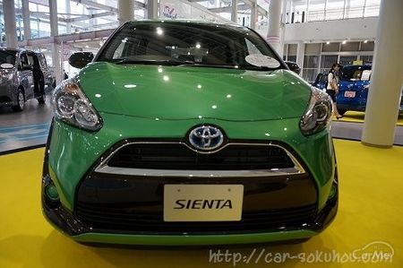 トヨタ シエンタ 2015
