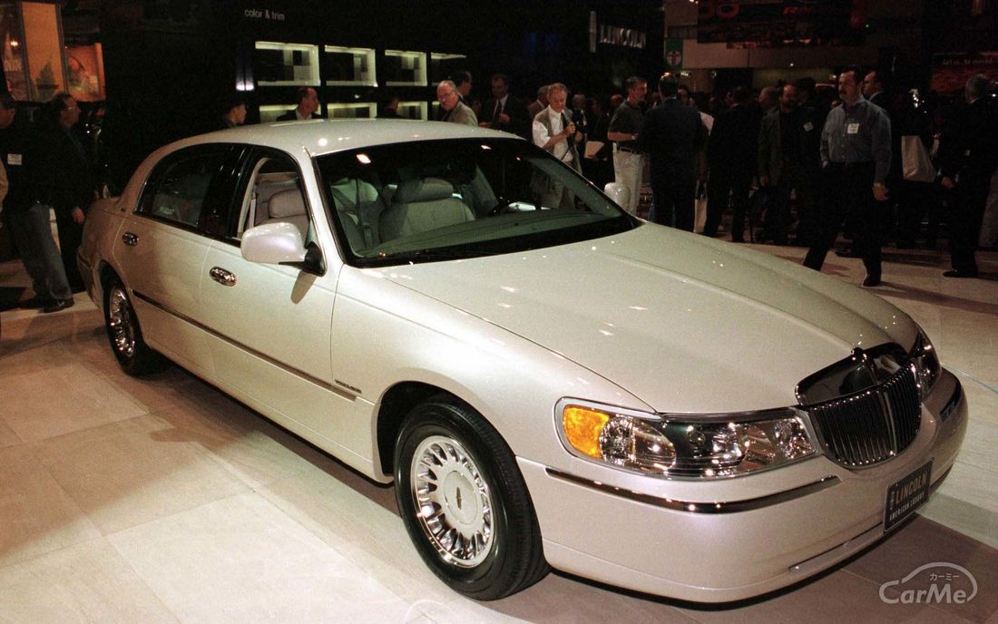 Lincoln Cartier L