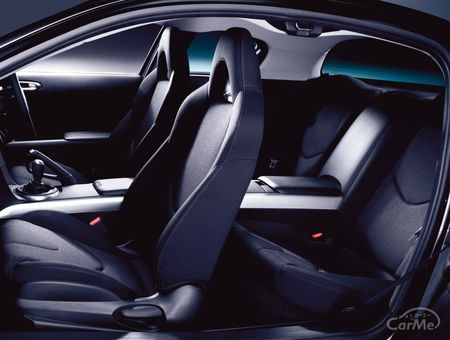 マツダ 初代rx 8 Se3p型 の欠点は何 意外にも広い室内空間と燃費の悪さをご紹介 車ニュース 中古車情報 中古車検索なら 車選びドットコム 車選び Com