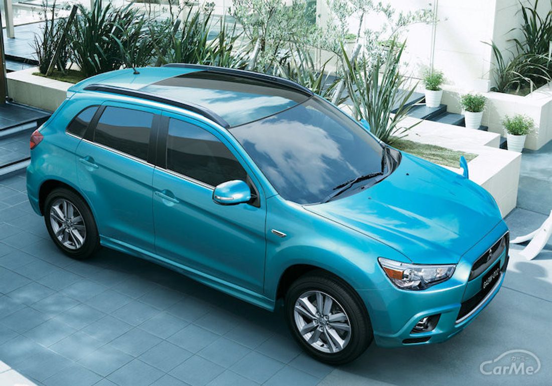 サンルーフとムーンルーフの違いって何 査定額はupする の写真 2枚目