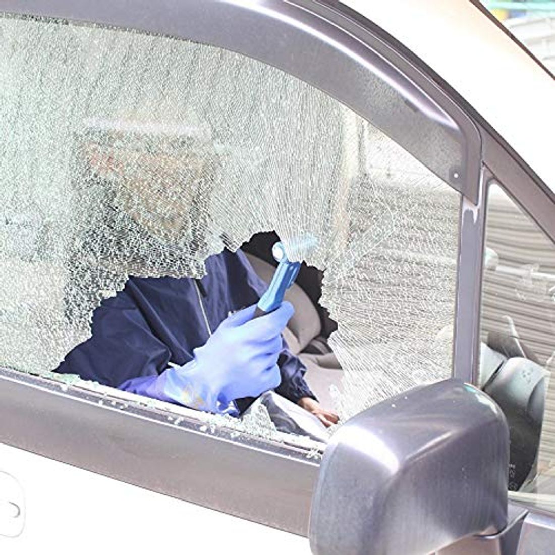 車用緊急脱出ハンマーおすすめ6選 シートベルトカッターやテストガラス付き