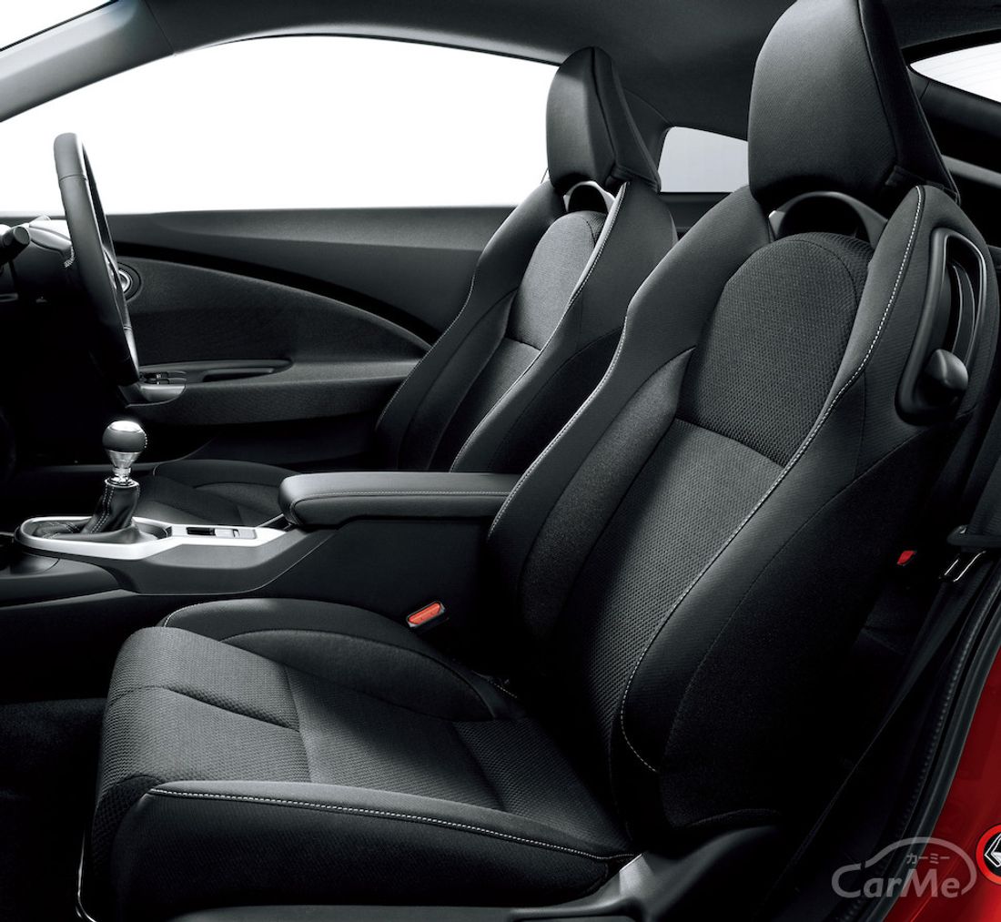 ホンダ 初代cr Z Daa Zf2型 の便利なオプションを紹介