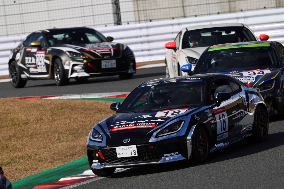 GR86/BRZ Cup第7戦 決勝レースIBARAKI TOYOPET RACING TEAM（茨城トヨペット）が優…