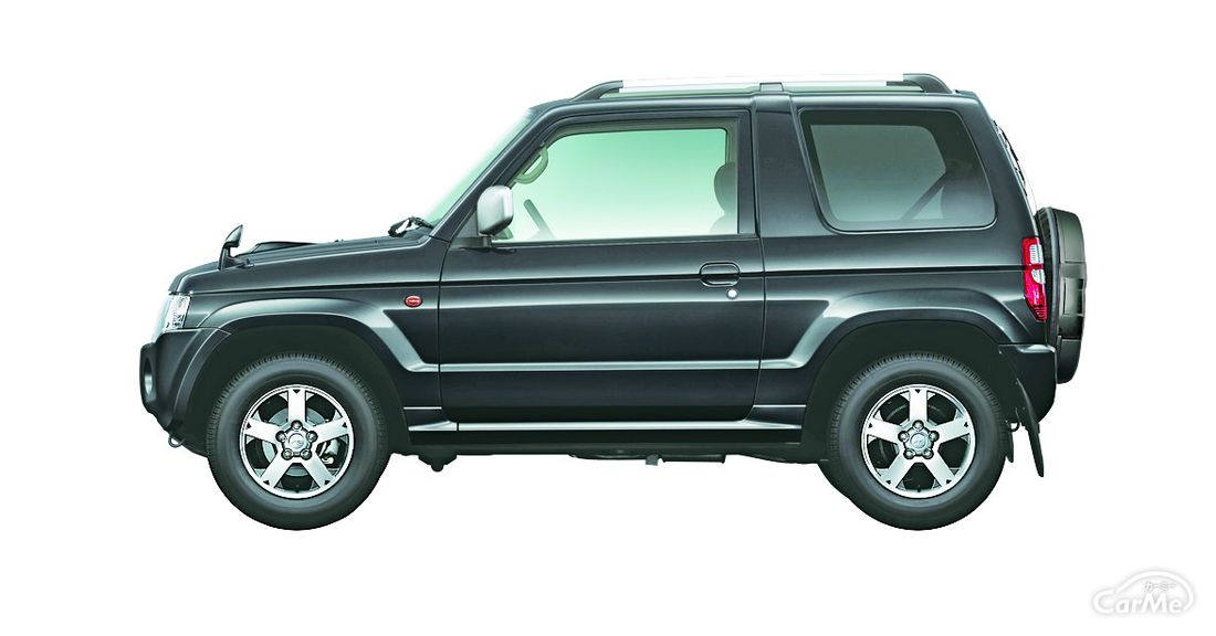 三菱 2代目パジェロミニ Aba H58a Aba H53a型 のラゲッジルームはアウトドアシーンで大活躍