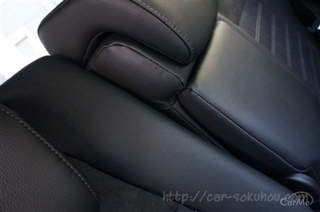 トヨタ C-HR 2017