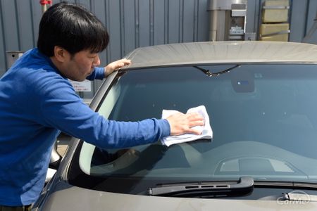 ガラス汚れ気になりませんか 米国で1番売れているクリーナーを使ってみました