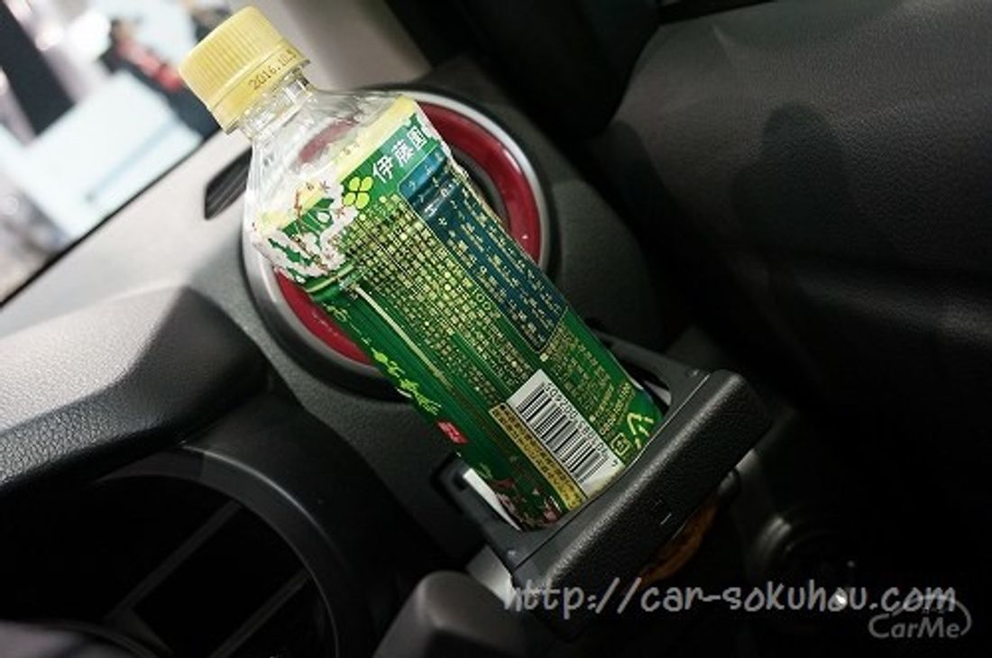 トヨタ パッソ 2016
