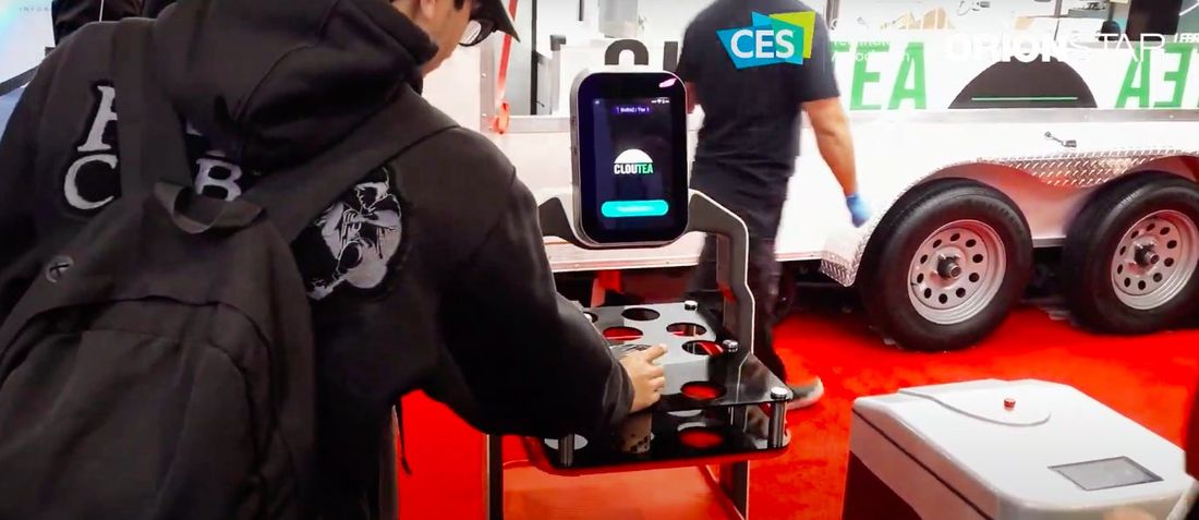 OrionStar、米ラスベガスで開催された「CES 2023」にてAI 配送ロボットLucki が展示