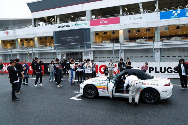 メディア対抗ロードスター耐久レース