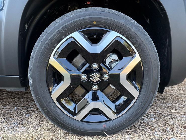 スズキ クロスビー