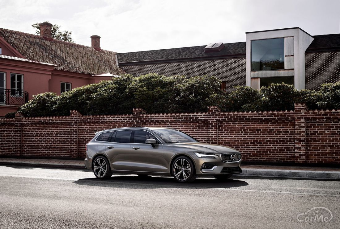 ボルボ V60 2018