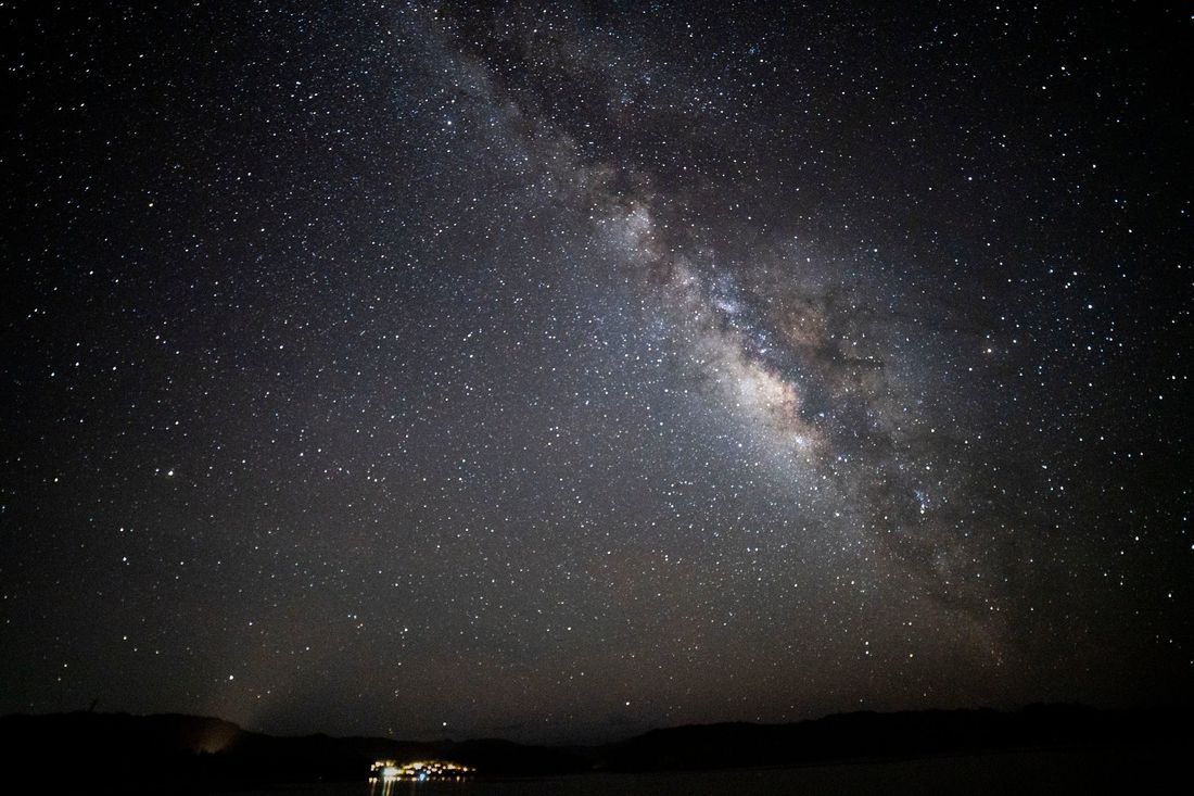 【星野リゾート　西表島ホテル】ホテル目の前のビーチ「月ヶ浜」で満天の星を楽しむ「Iriomote Starry Nig…