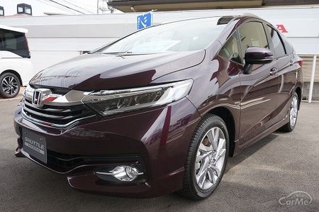 ホンダ シャトル 2015
