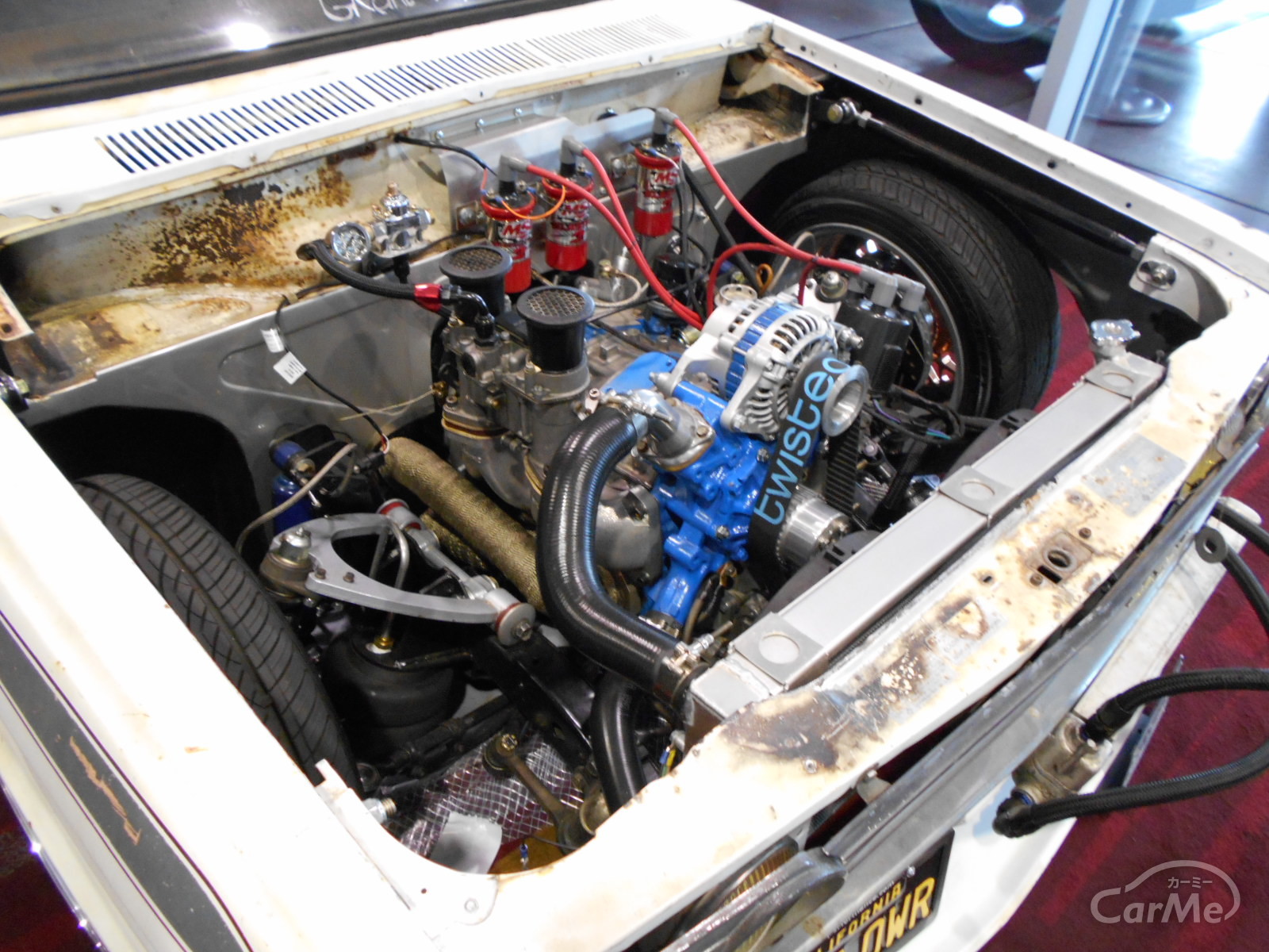 チューニングカーとカスタムカーの違いとは