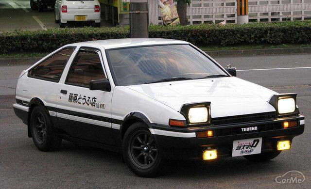 AE86のレビンとトレノは何が違ったのか?中古車価格は?