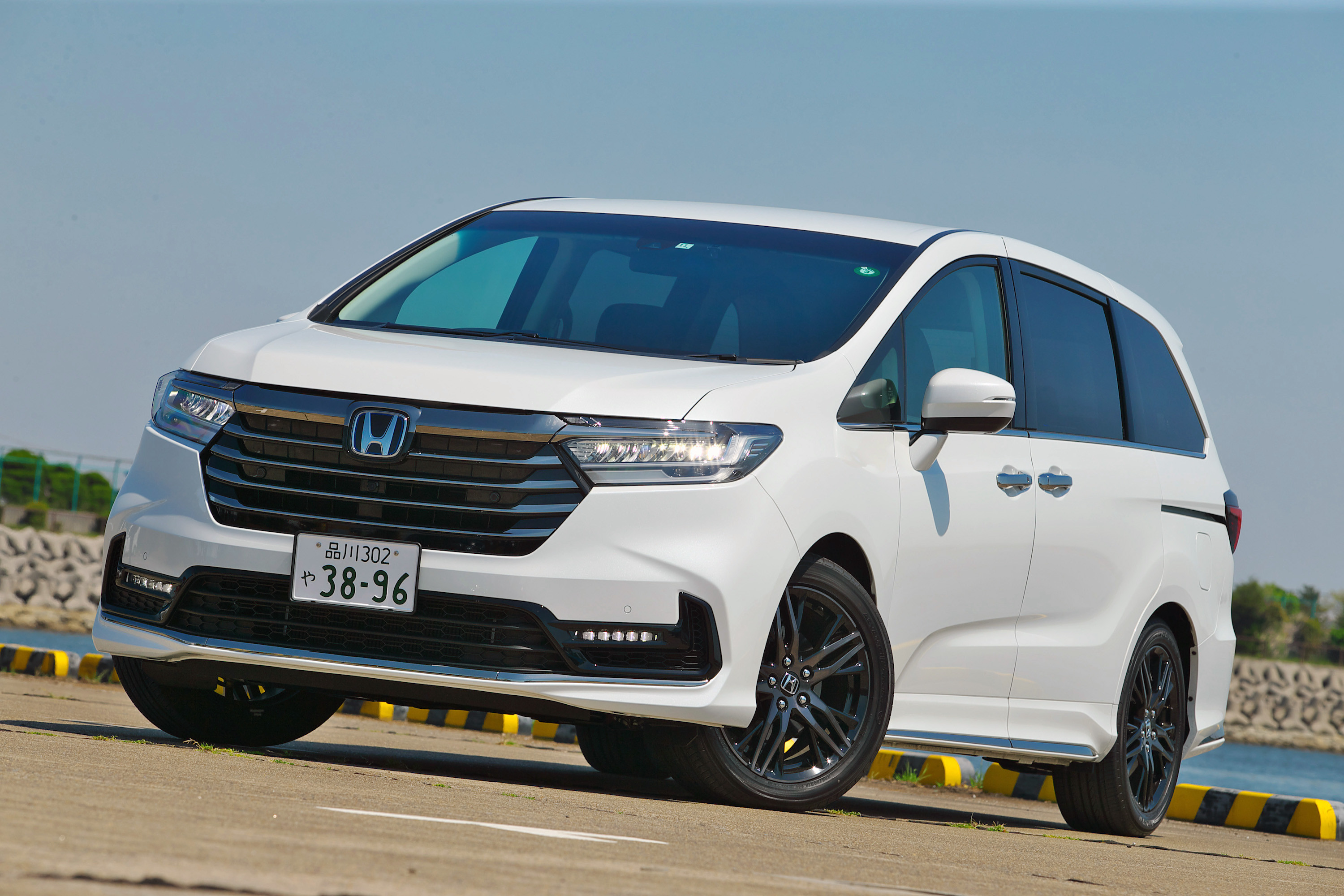 気になるホンダ オデッセイ アブソルート Exの維持費 プロによる徹底解説